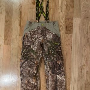 Cabelas brand overalls